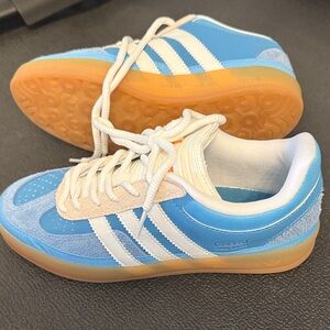 Adidas Para Bad Bunny Blue Box with White Stripes
